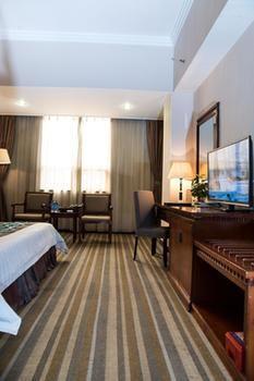 New Plum Garden Seasons Hotel - Shenzhen Zhucun (Guangdong) Exterior foto