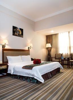 New Plum Garden Seasons Hotel - Shenzhen Zhucun (Guangdong) Exterior foto